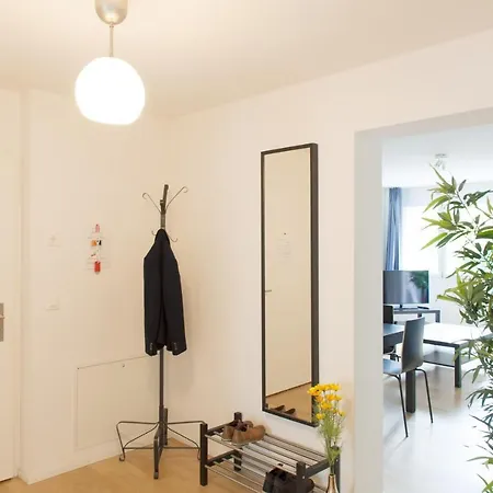 Hitrental Kreuzplatz Apartments * Zurich